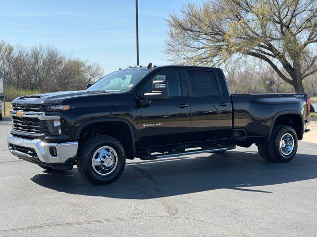 2026 Chevrolet Silverado 3500HD Crew Cab, Long Bed, LT Dual Rear Wheel, RWD