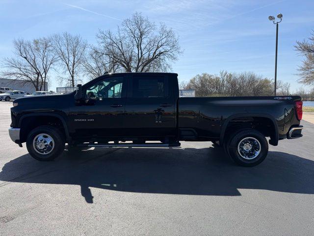 2026 Chevrolet Silverado 3500HD Crew Cab, Long Bed, LT Dual Rear Wheel, RWD