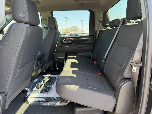 2026 Chevrolet Silverado 3500HD Crew Cab, Long Bed, LT Dual Rear Wheel, RWD