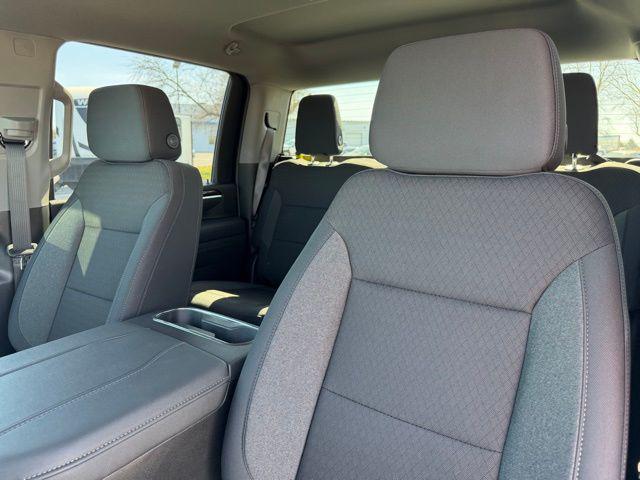 2026 Chevrolet Silverado 3500HD Crew Cab, Long Bed, LT Dual Rear Wheel, RWD