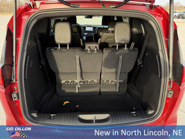 2026 Chrysler Voyager LX
