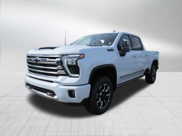 2026 Chevrolet Silverado 2500HD Crew Cab, Standard Bed, High Country, 4WD