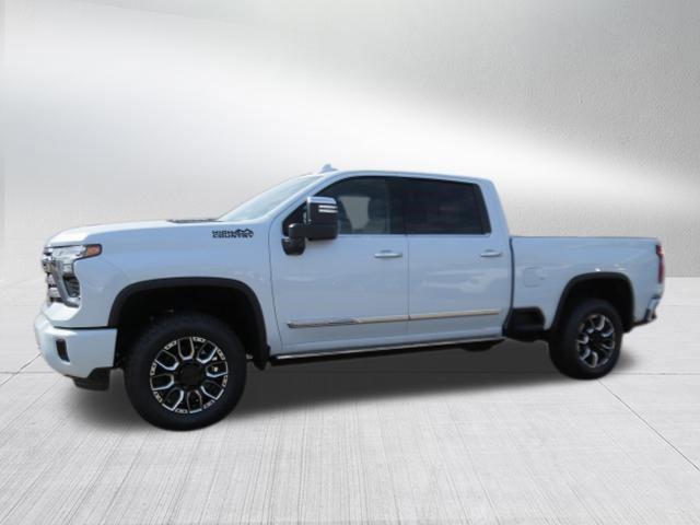2026 Chevrolet Silverado 2500HD Crew Cab, Standard Bed, High Country, 4WD