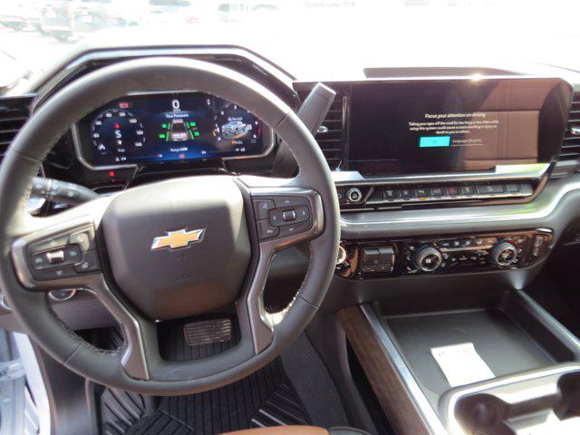 2026 Chevrolet Silverado 2500HD Crew Cab, Standard Bed, High Country, 4WD