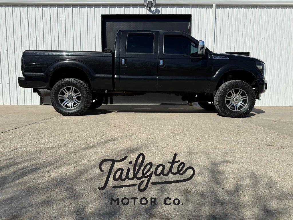 2015 Ford F-250 Lariat 4x4 Crew Cab 156 in's photo