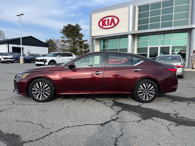 2023 Nissan Altima SV FWD