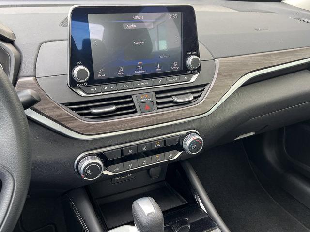 2023 Nissan Altima SV FWD