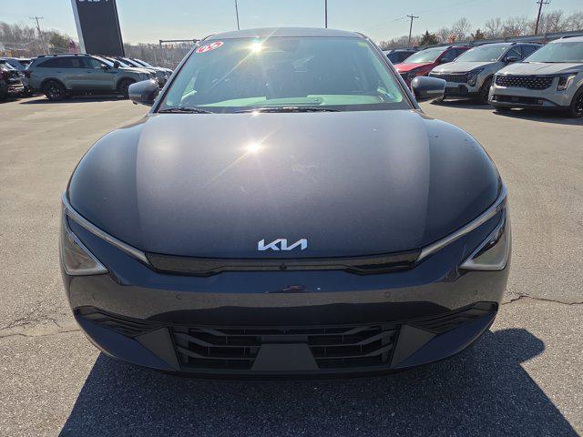 2025 Kia EV6 Light Long Range