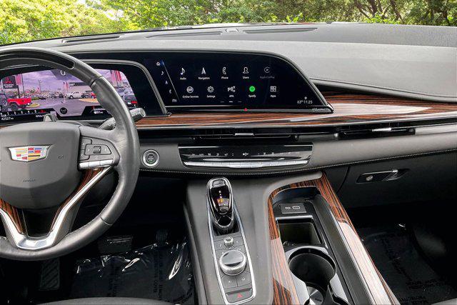 2024 Cadillac Escalade ESV 4WD Premium Luxury