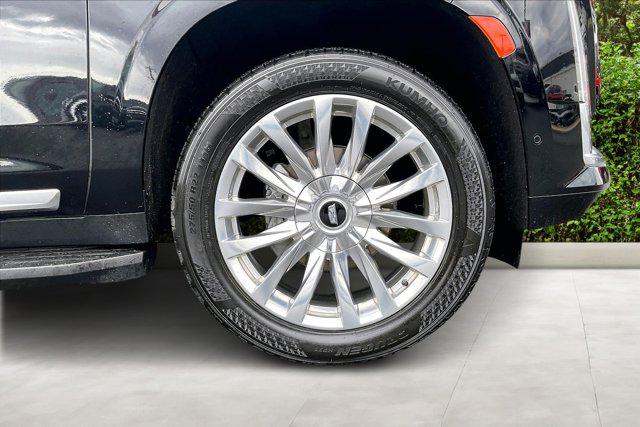 2024 Cadillac Escalade ESV 4WD Premium Luxury
