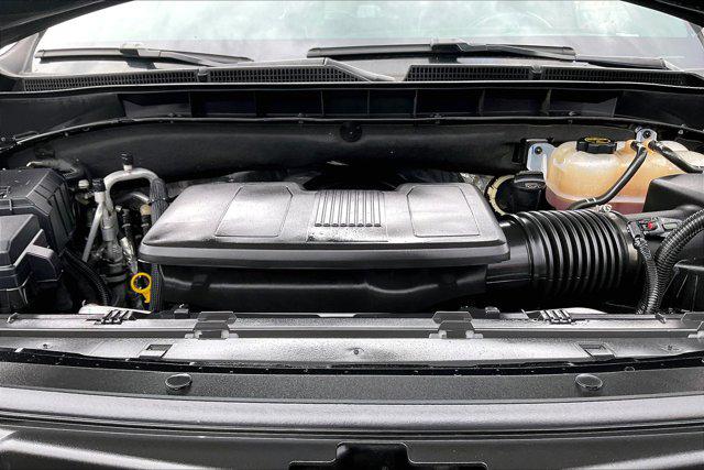 2024 Cadillac Escalade ESV 4WD Premium Luxury