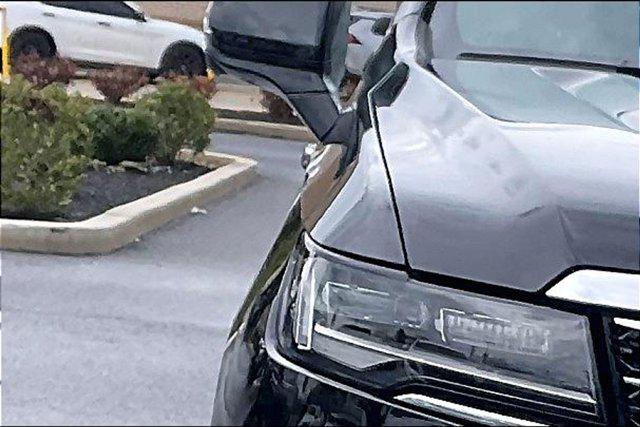 2024 Cadillac Escalade ESV 4WD Premium Luxury