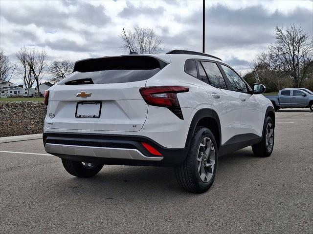 2026 Chevrolet Trax LT - Photo 12