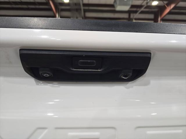 2023 Chevrolet Silverado 1500 4WD Crew Cab Standard Bed LT