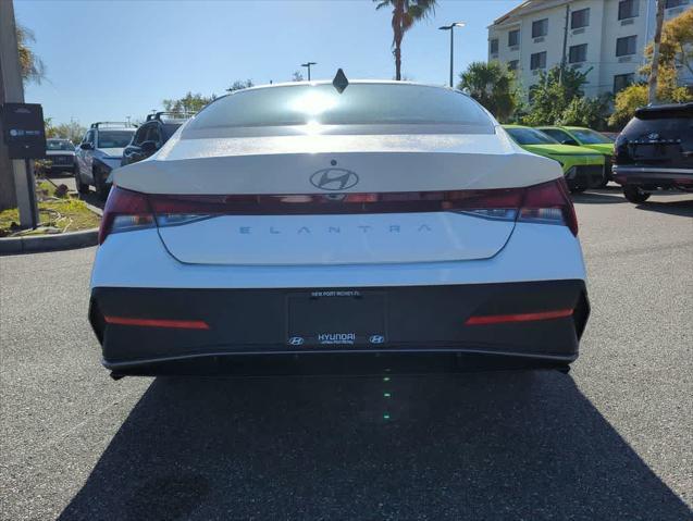 2026 Hyundai Elantra SE