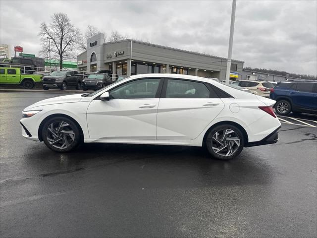 2025 Hyundai Elantra Limited