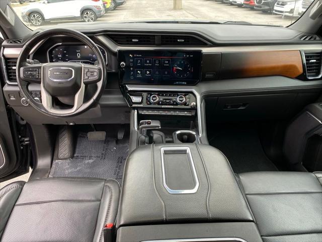 2022 GMC Sierra 1500 4WD Crew Cab Short Box Denali