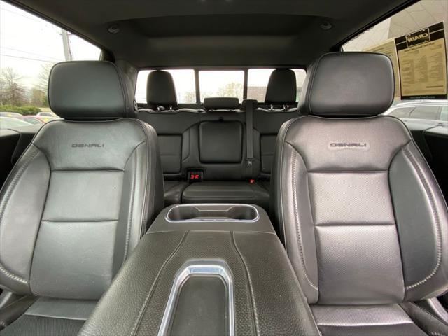 2022 GMC Sierra 1500 4WD Crew Cab Short Box Denali