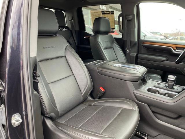 2022 GMC Sierra 1500 4WD Crew Cab Short Box Denali