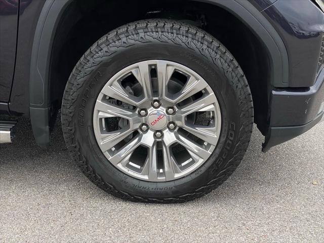 2022 GMC Sierra 1500 4WD Crew Cab Short Box Denali