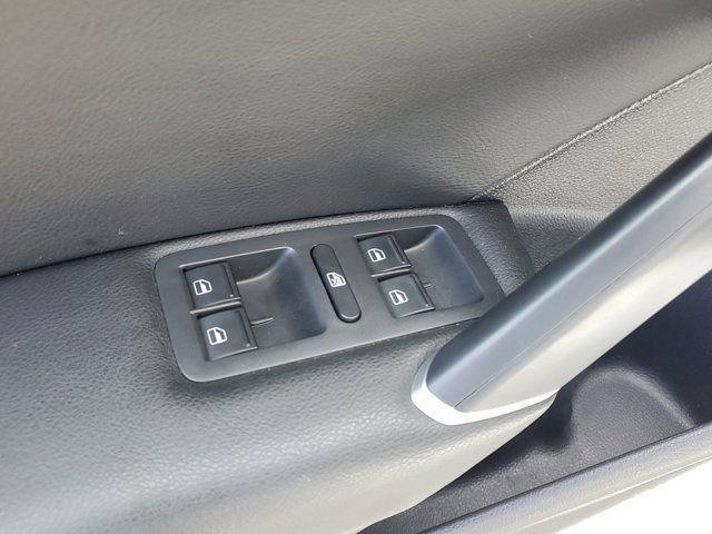 2021 Volkswagen Passat 2.0T R-Line