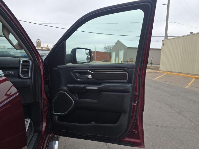 2022 Ram 1500 Laramie Crew Cab 4x4 5'7" Box