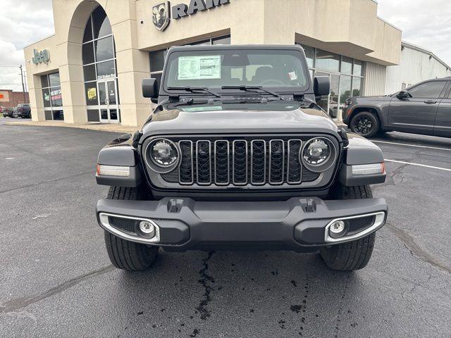 2026 Jeep Gladiator GLADIATOR SAHARA 4X4 2026 Jeep Gladiator GLADIATOR SAHARA 4X4