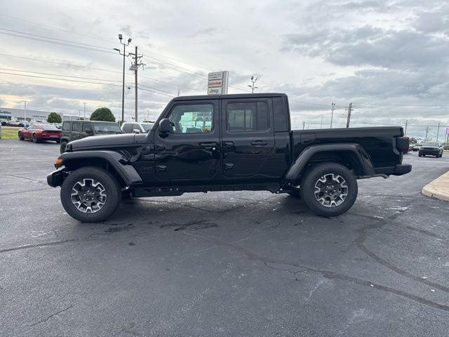 2026 Jeep Gladiator GLADIATOR SAHARA 4X4 2026 Jeep Gladiator GLADIATOR SAHARA 4X4