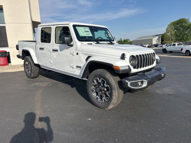 2026 Jeep Gladiator GLADIATOR SAHARA 4X4