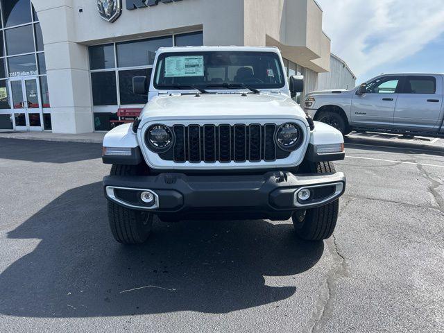 2026 Jeep Gladiator GLADIATOR SAHARA 4X4