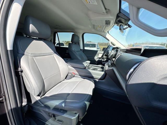 2026 Ford Expedition Max Active MAX