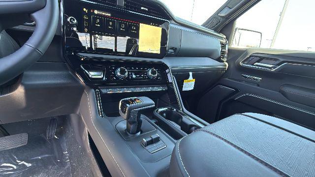 2026 GMC Sierra 1500 Crew Cab, Short Bed, AT4X, 4WD