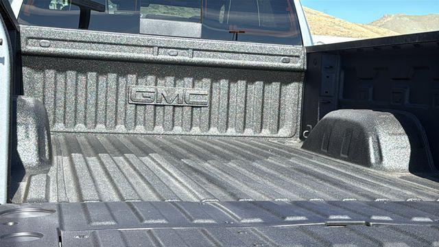 2026 GMC Sierra 1500 Crew Cab, Short Bed, AT4X, 4WD