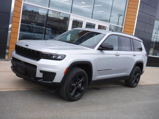 2023 Jeep Grand Cherokee L Altitude 4x4