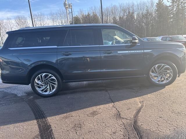 2025 Lincoln Navigator Reserve L