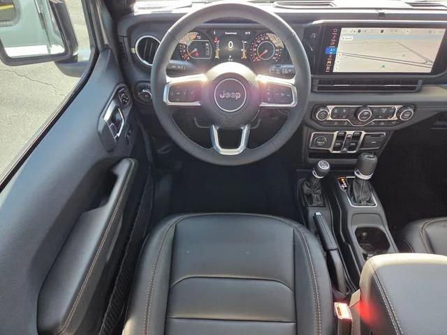 2026 Jeep Wrangler 4-Door Sahara 4x4