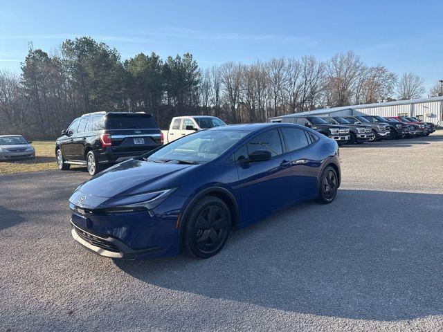 2025 Toyota Prius LE