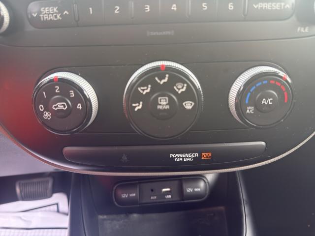 2017 Kia Soul Base