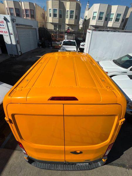 2017 Ford Transit Medium Roof w/Sliding Side Door w/RWB