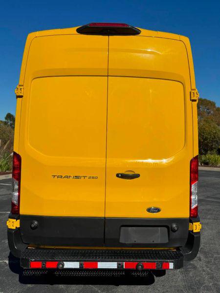 2019 Ford Transit Extended Length w/Sliding Side Door w/LWB