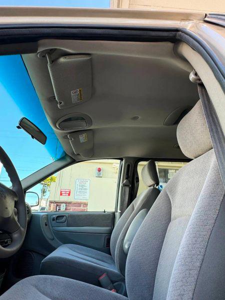 2001 Dodge Grand Caravan Sport