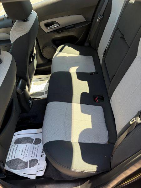 2011 Chevrolet Cruze LS