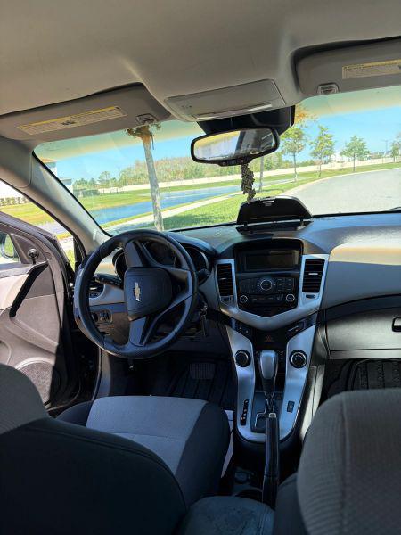 2011 Chevrolet Cruze LS