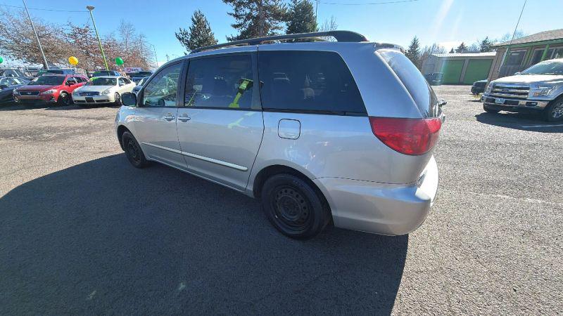 2008 Toyota Sienna CE