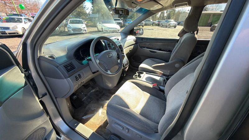 2008 Toyota Sienna CE