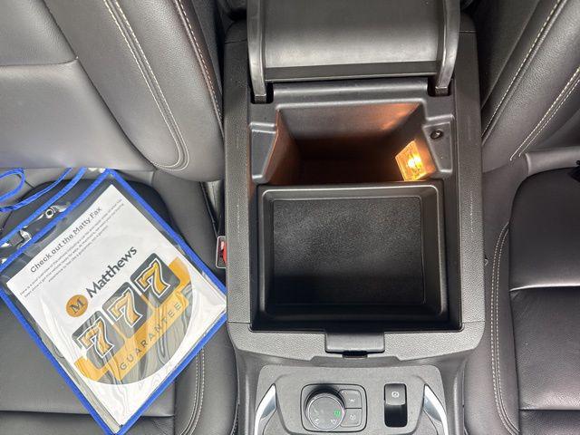 2024 Chevrolet Traverse AWD LT Leather