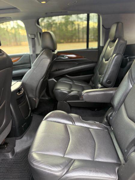 2016 Cadillac Escalade ESV Luxury Collection