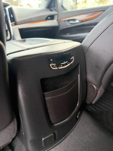 2016 Cadillac Escalade ESV Luxury Collection