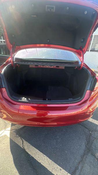 2018 Chevrolet Cruze LT Auto
