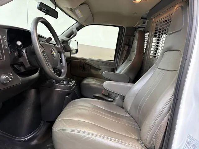 2022 Chevrolet Express Cargo Van RWD 2500 Regular Wheelbase WT